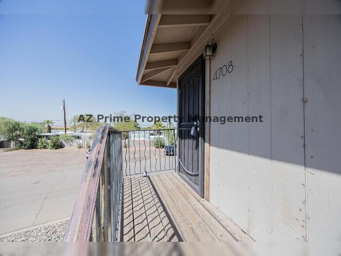 4708 East Portland Street – photo 5