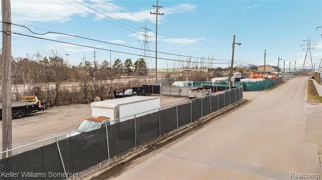 123 E Montcalm Street – photo 5