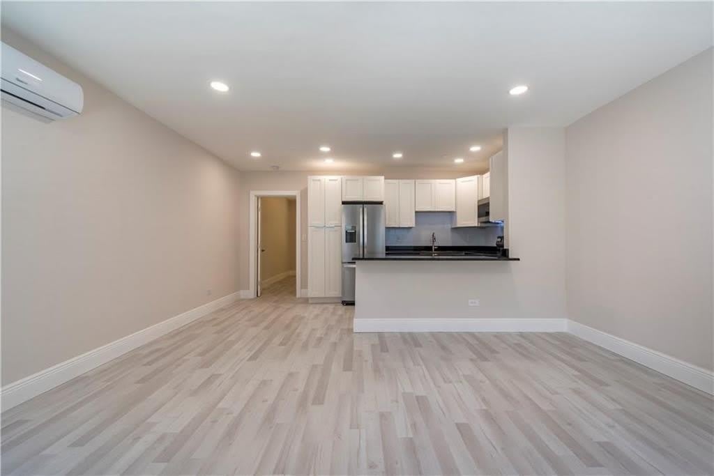 628 Ne 8Th Avenue – photo 2