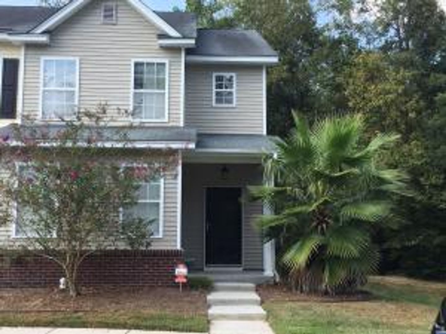 3 Bedroom Townhome in Liberty Hall – photo 1