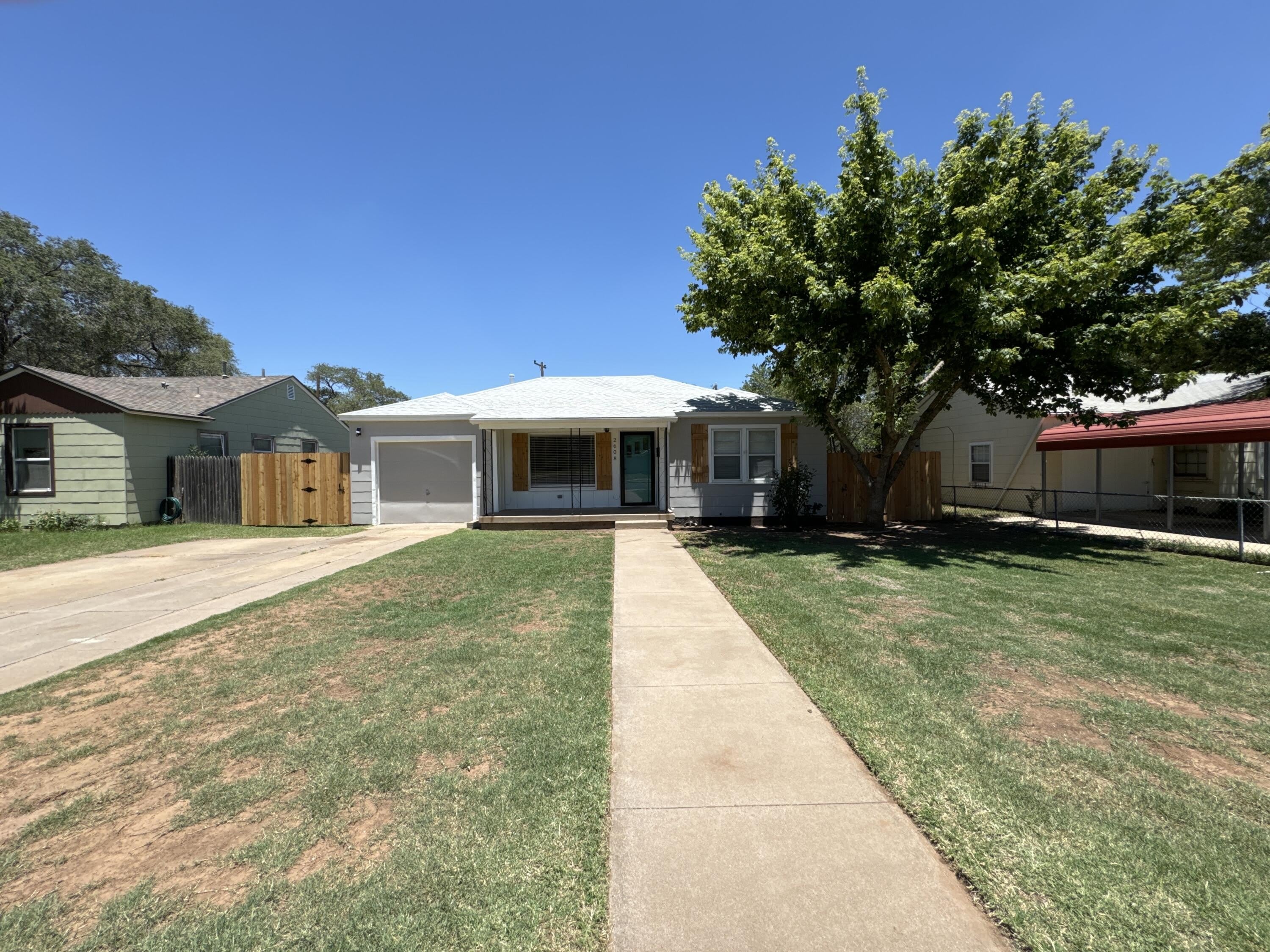 2608 38th Street – photo 1