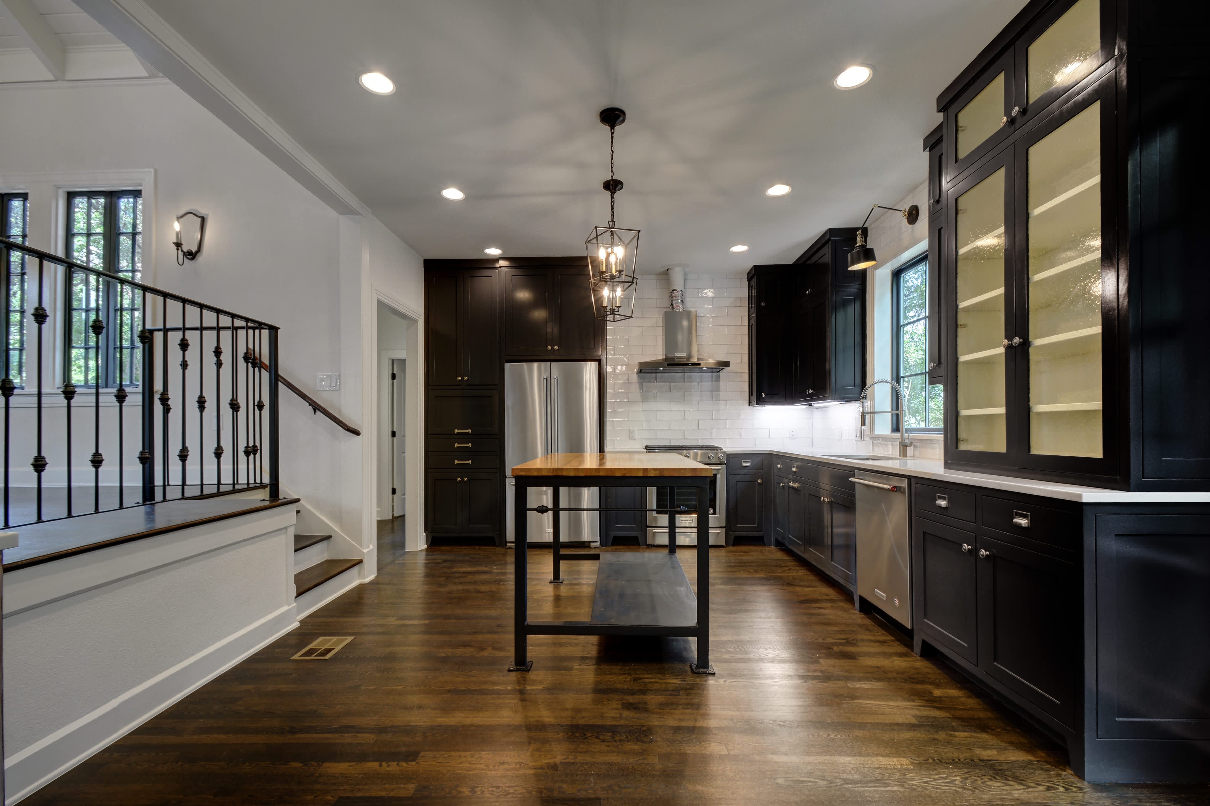 1208 W 22 1/2 St – photo 4