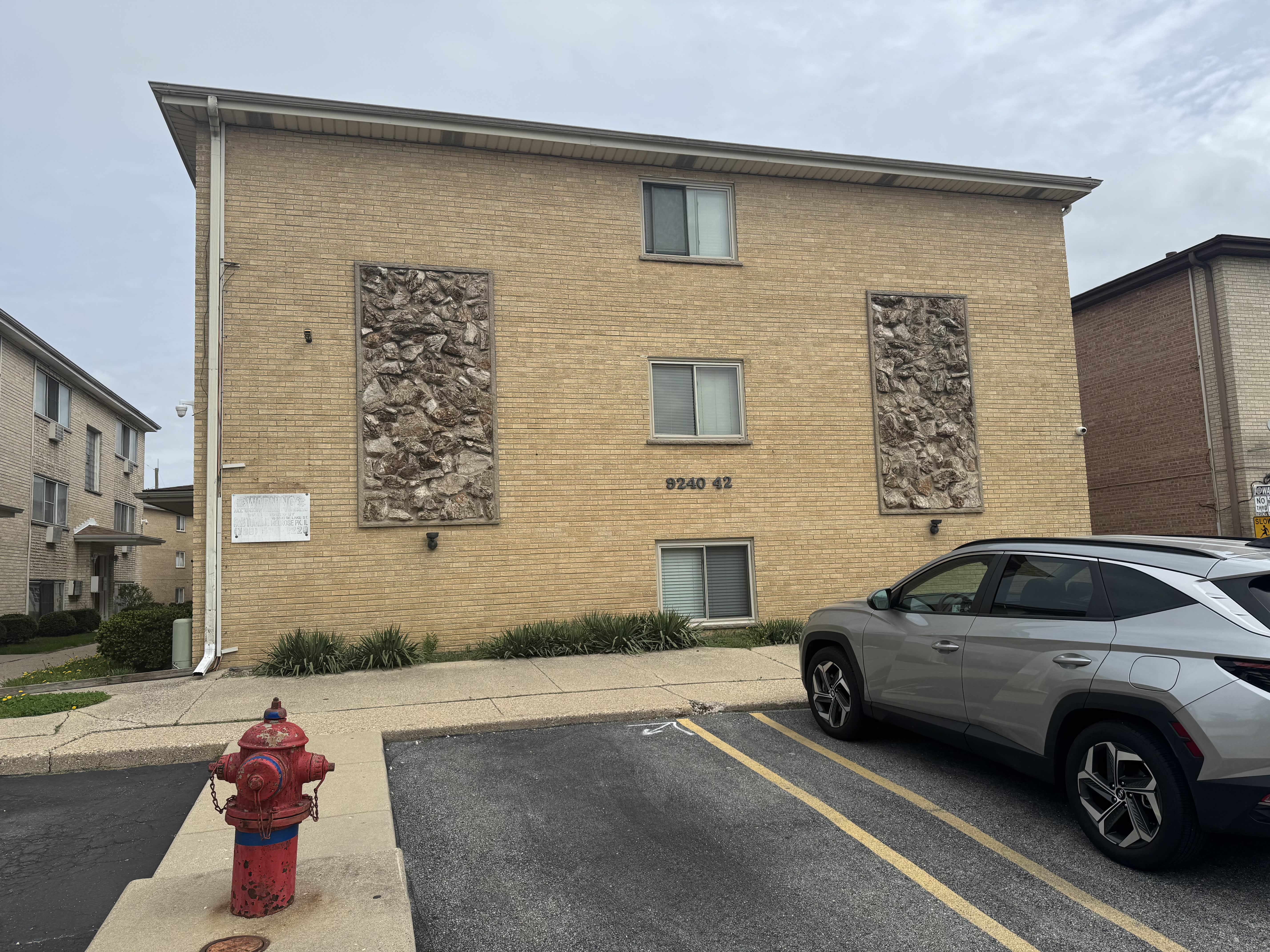 9242 Jill Ln – photo 1
