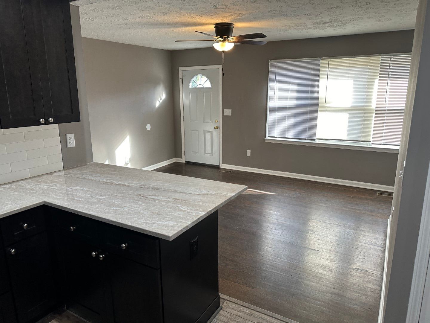 Wow 4 Bed 2 Full Baths Prime Smyrna Location Basement With Bonus Room Storage Hardwood Flooring Large And Private Lot – photo 5