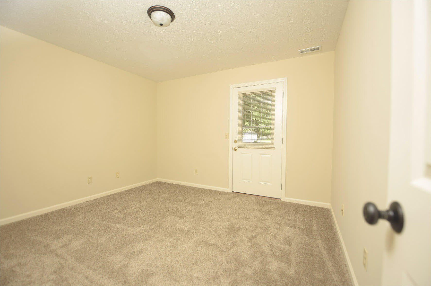 73 Forest Hill Drive – photo 5