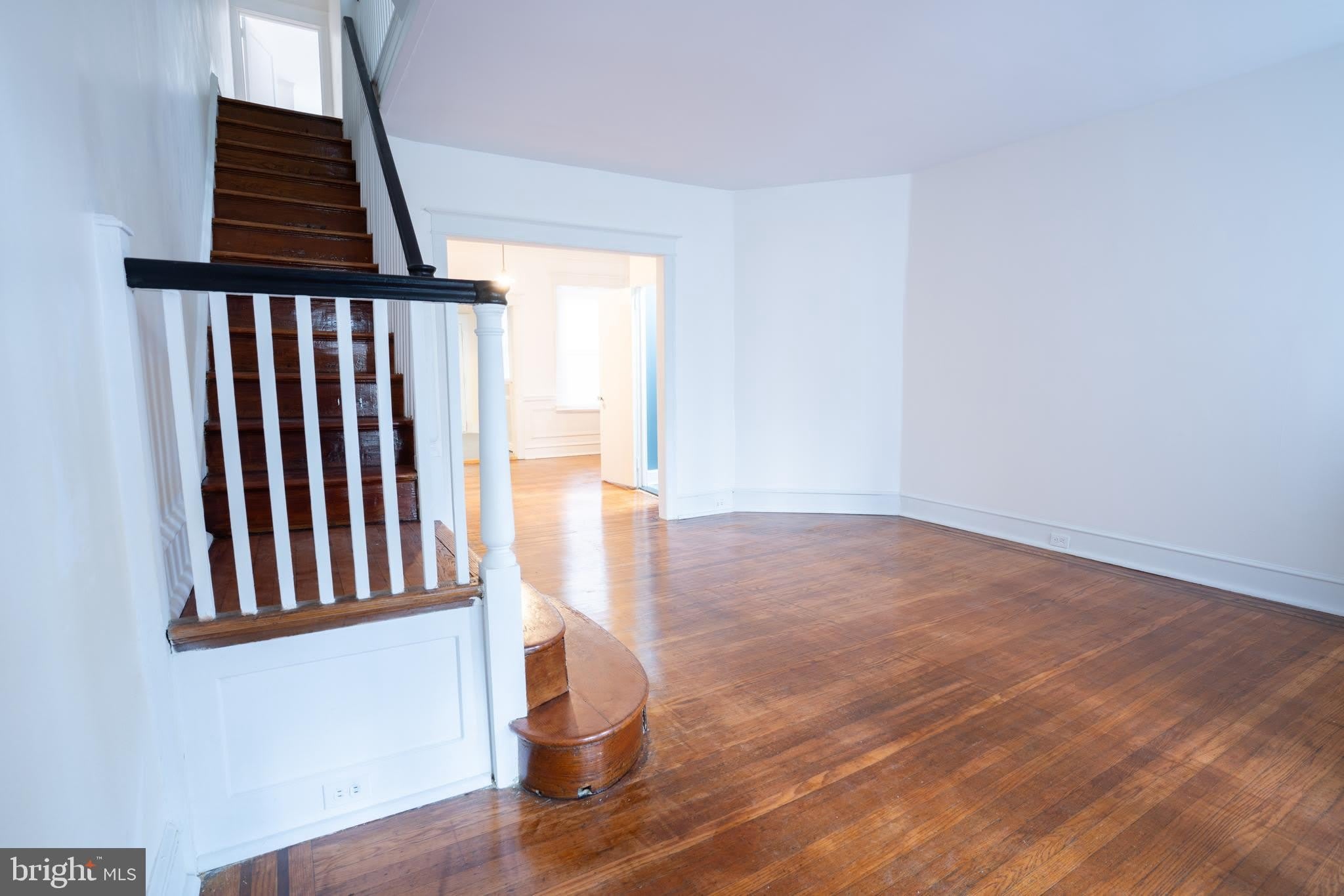 5453 W MONTGOMERY Avenue – photo 4