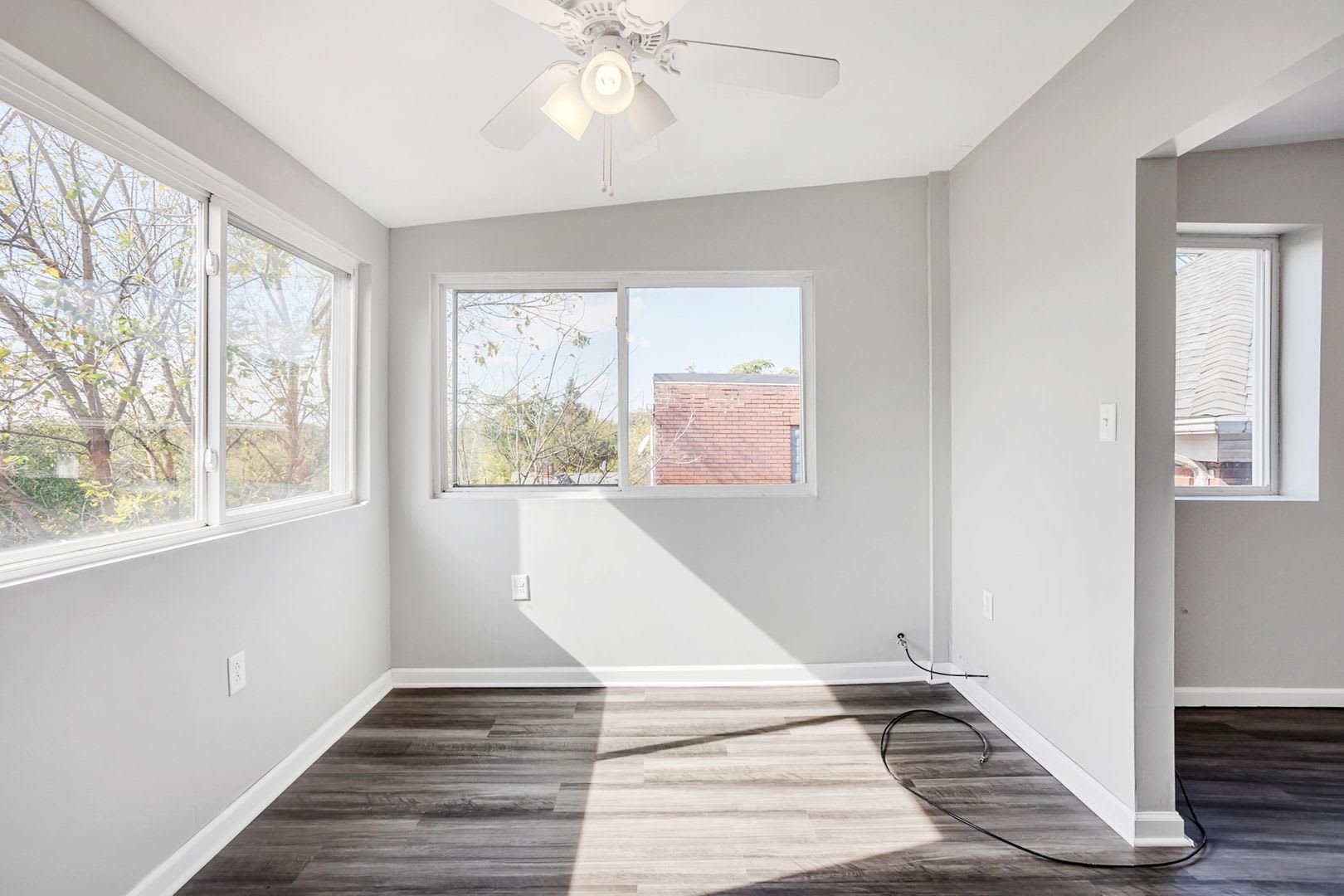Spacious Two Bed Available July 10th! Central Air, Dishwasher, Laundry, Off Street Parking! – photo 1