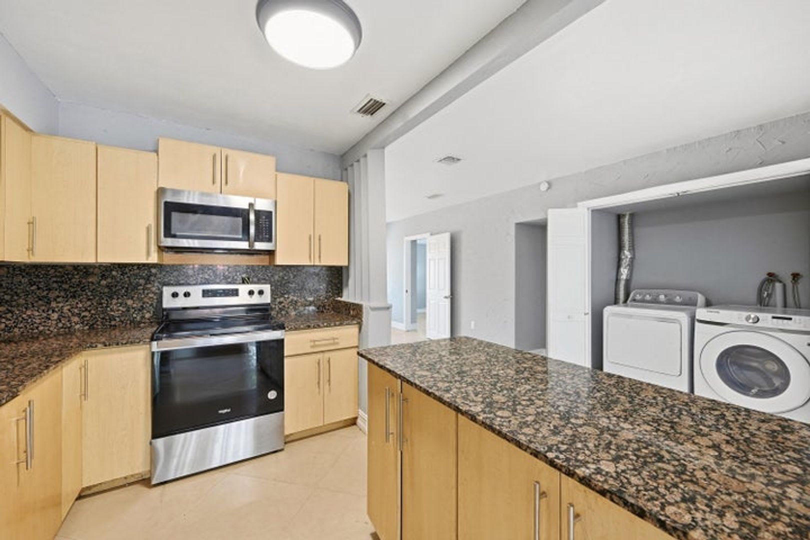 740 E Evanston Circle E, Fort Lauderdale, FL 33312 – photo 2