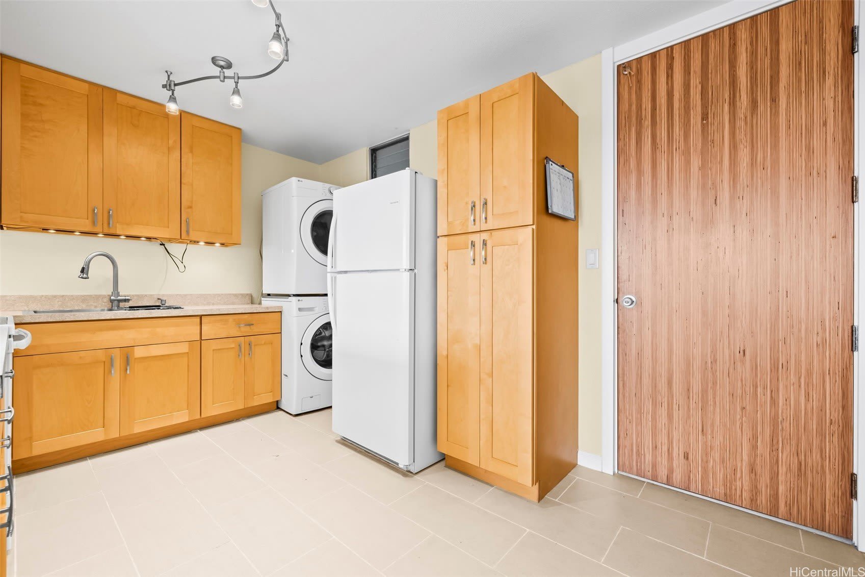 95-2057 Waikalani Place – photo 2