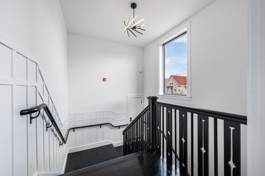 536 Broadway – photo 1