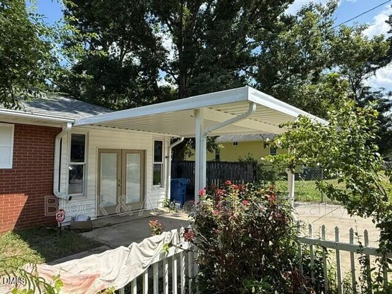 714 Carter Avenue – photo 2