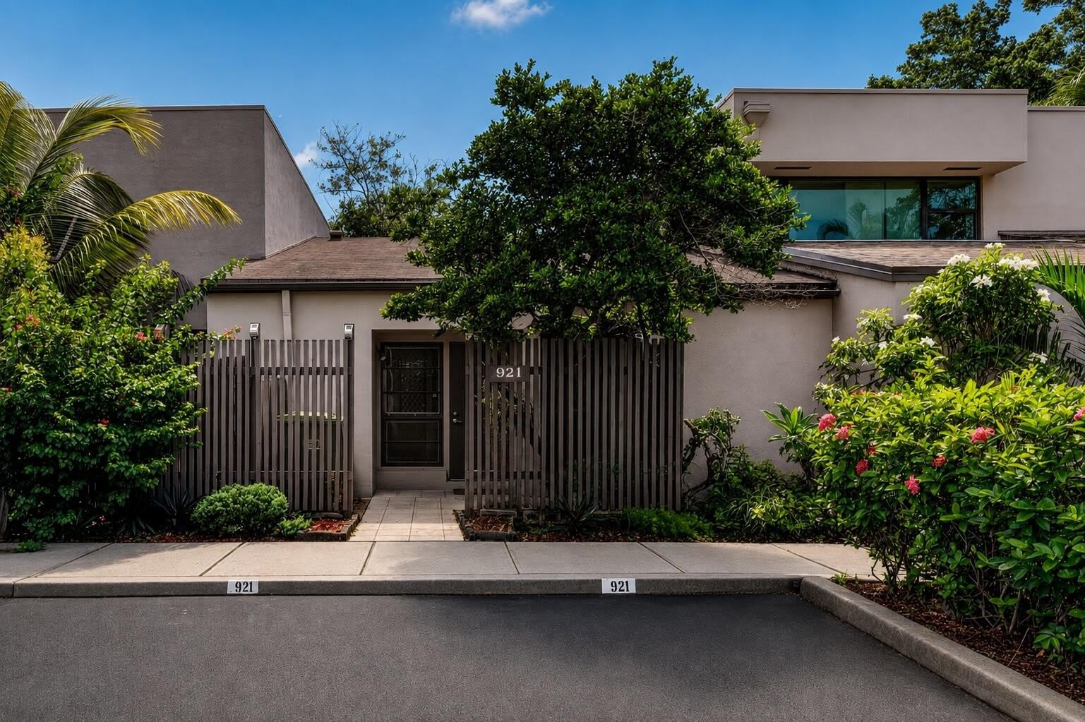 921 NW 122ND Terrace – photo 1