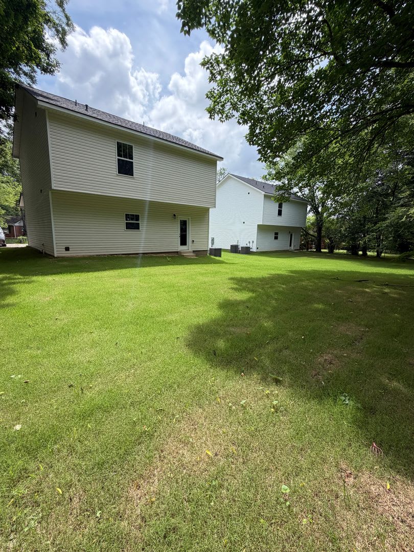 3 Bedroom 2.5 Bath 1,732 sq ft – photo 4