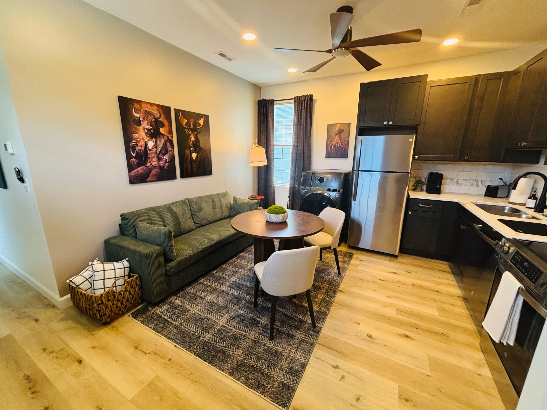505 Sparella Street B – photo 3