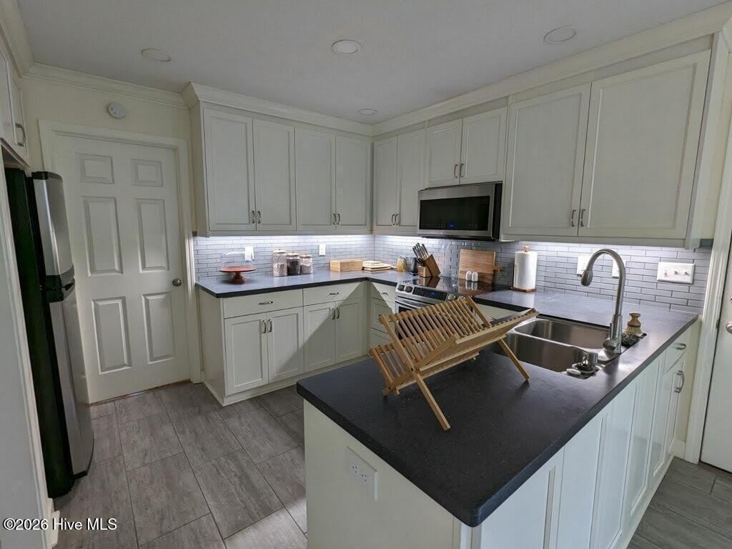 296 Ashbrook Drive – photo 5