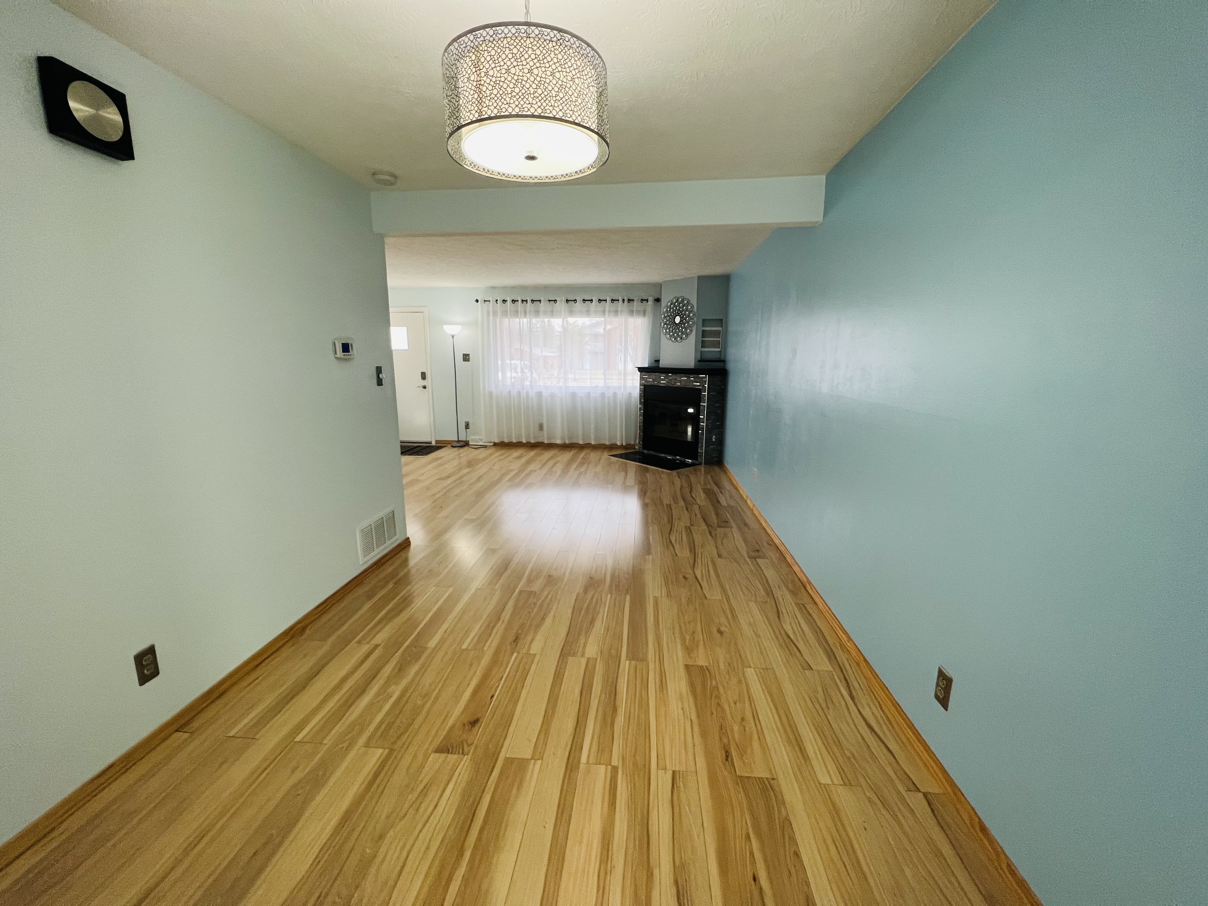 2487 Warren Pkwy – photo 4