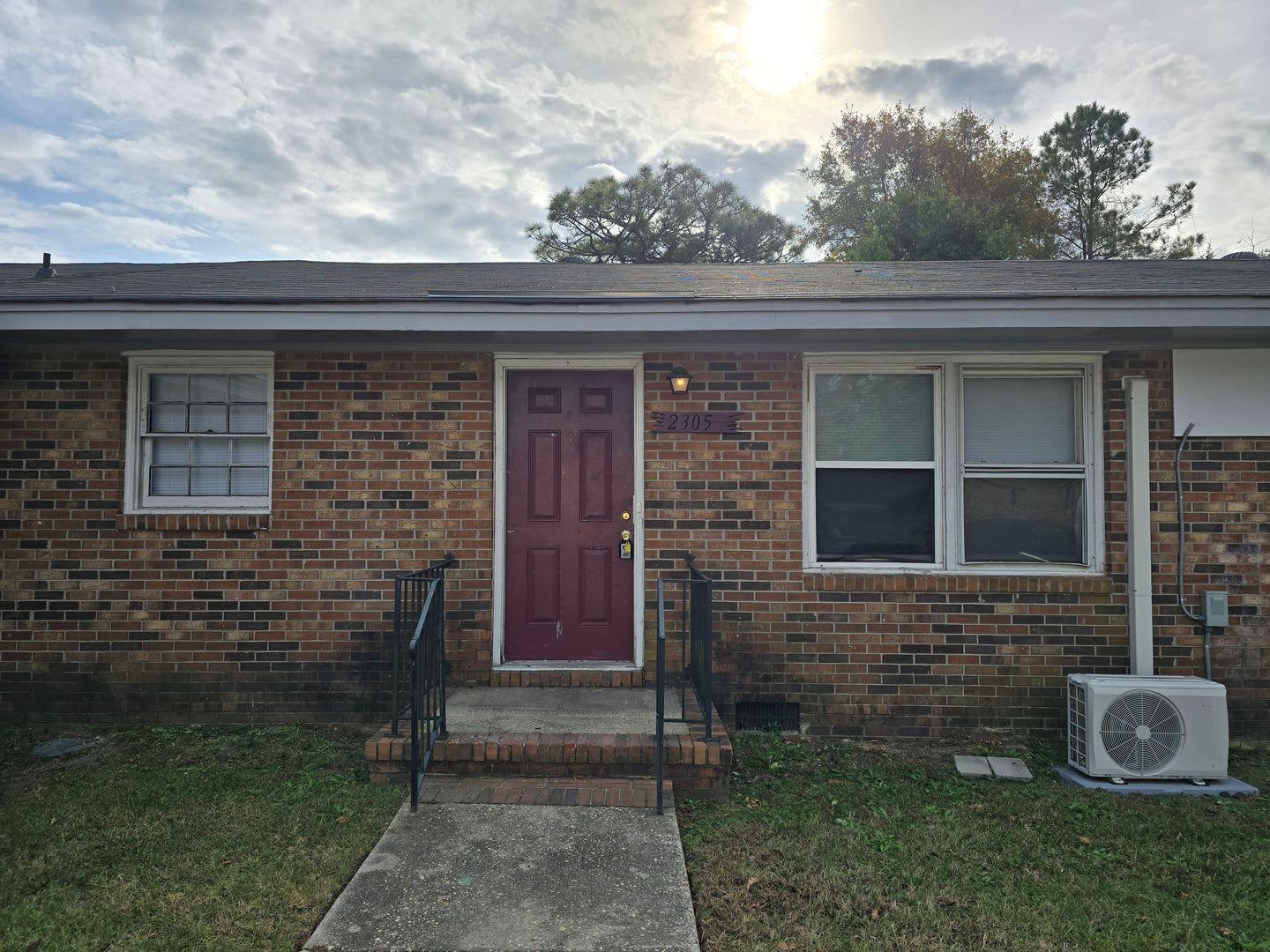 2305-B Emily ~ Broad Acres ~ 2 WEEKS FREE! – photo 2