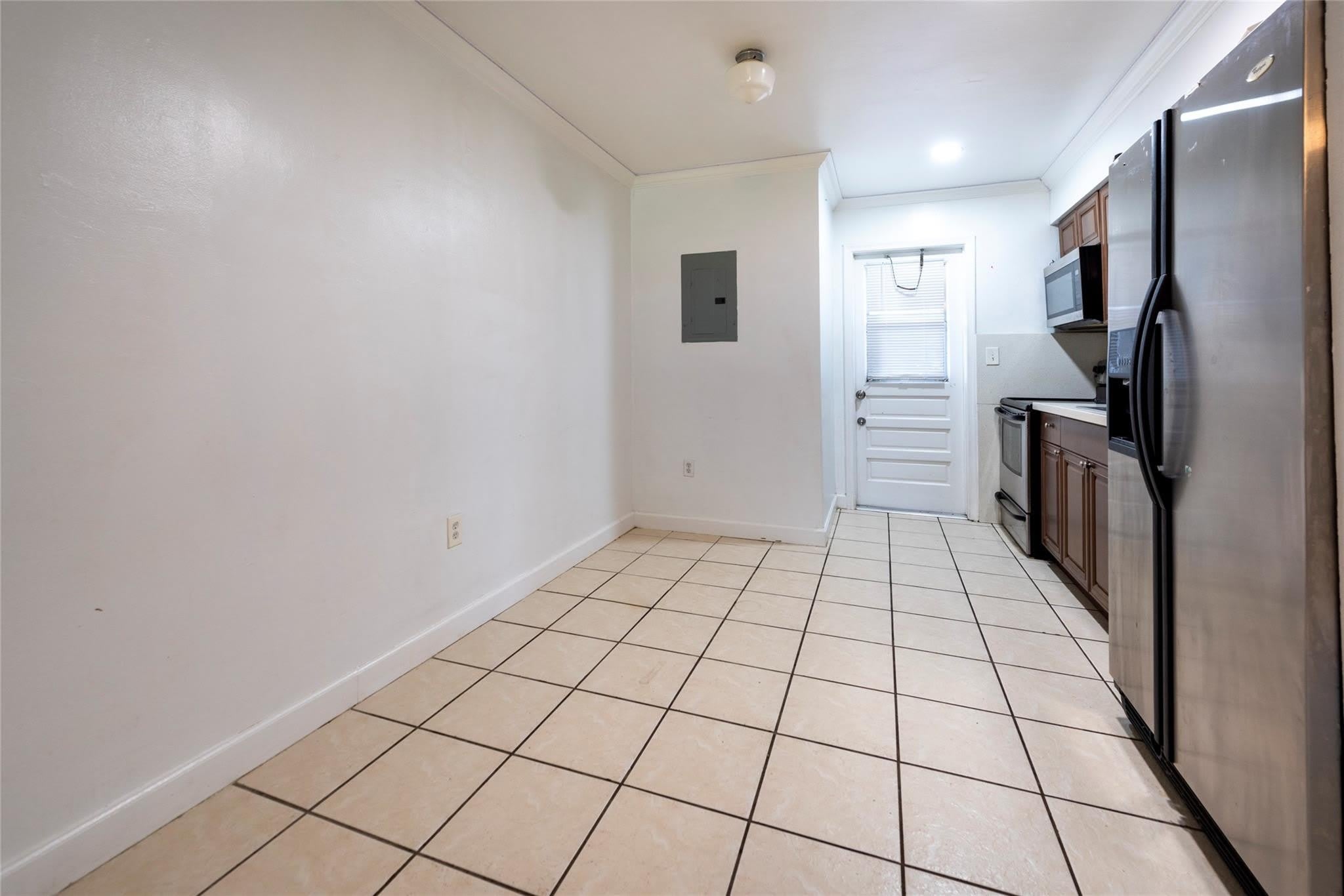 6170 SW 43RD Street – photo 3