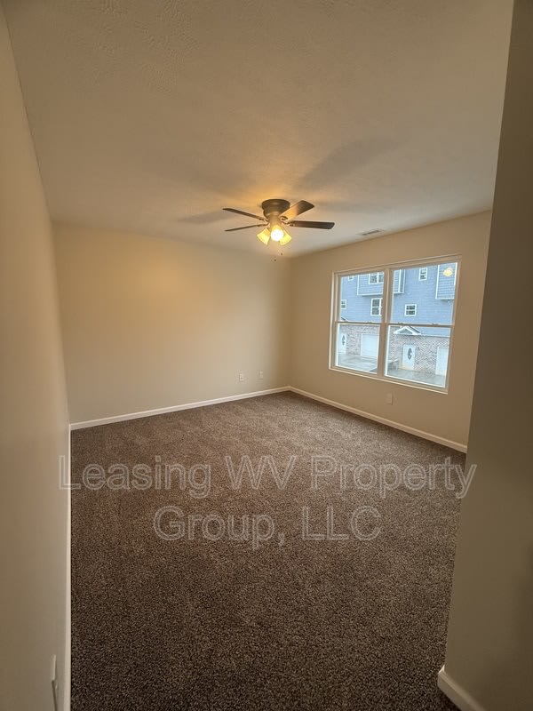 97 Christian Court – photo 5