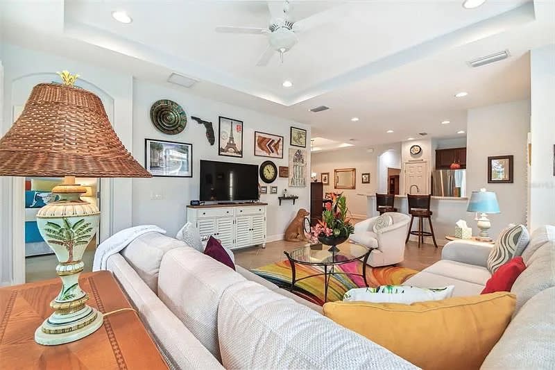 2585 Cortenova Court 1 – photo 4