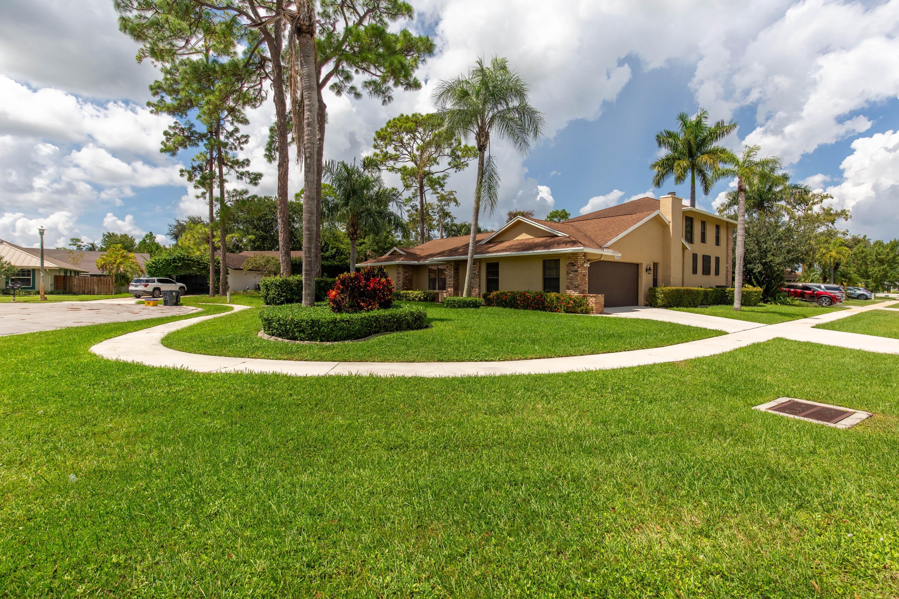 1123 Northumberland Court – photo 4