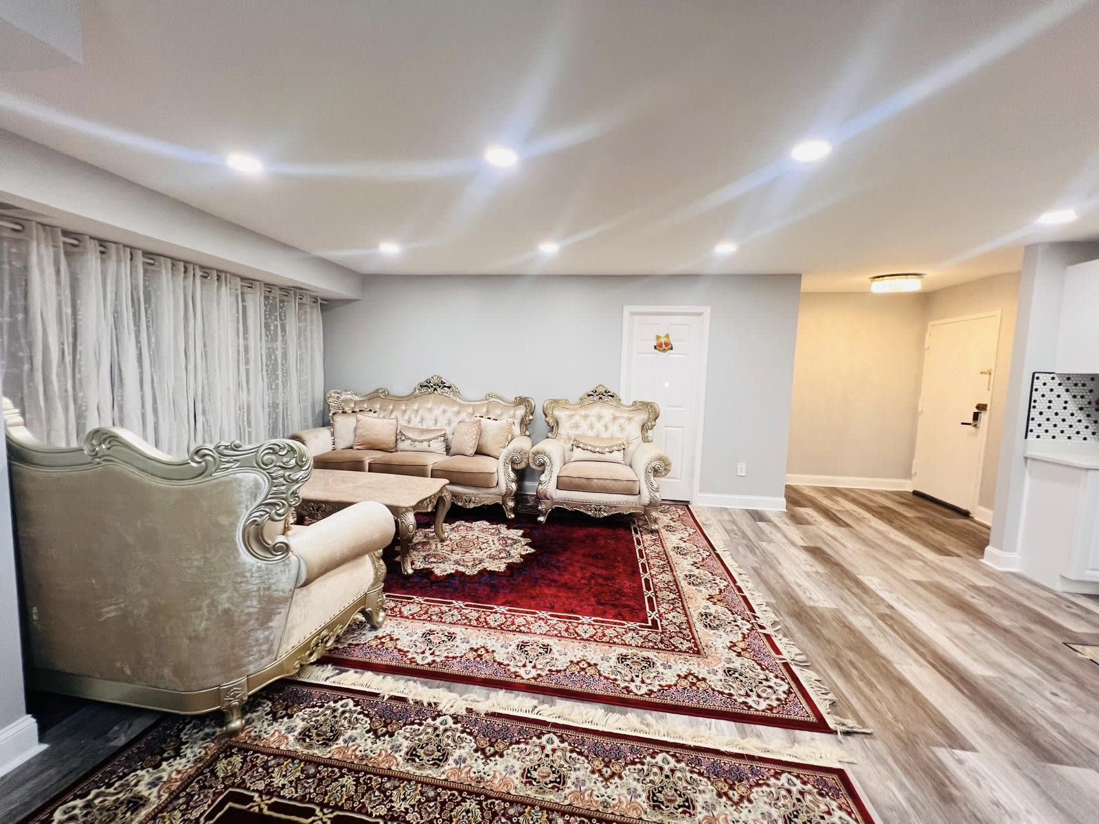 2301 Greenery Lane – photo 3