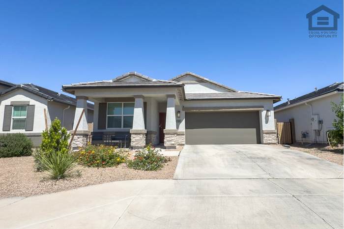 40110 West Shaver Drive – photo 1