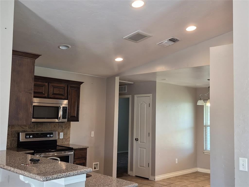 1713 Nw 144Th Terrace – photo 4