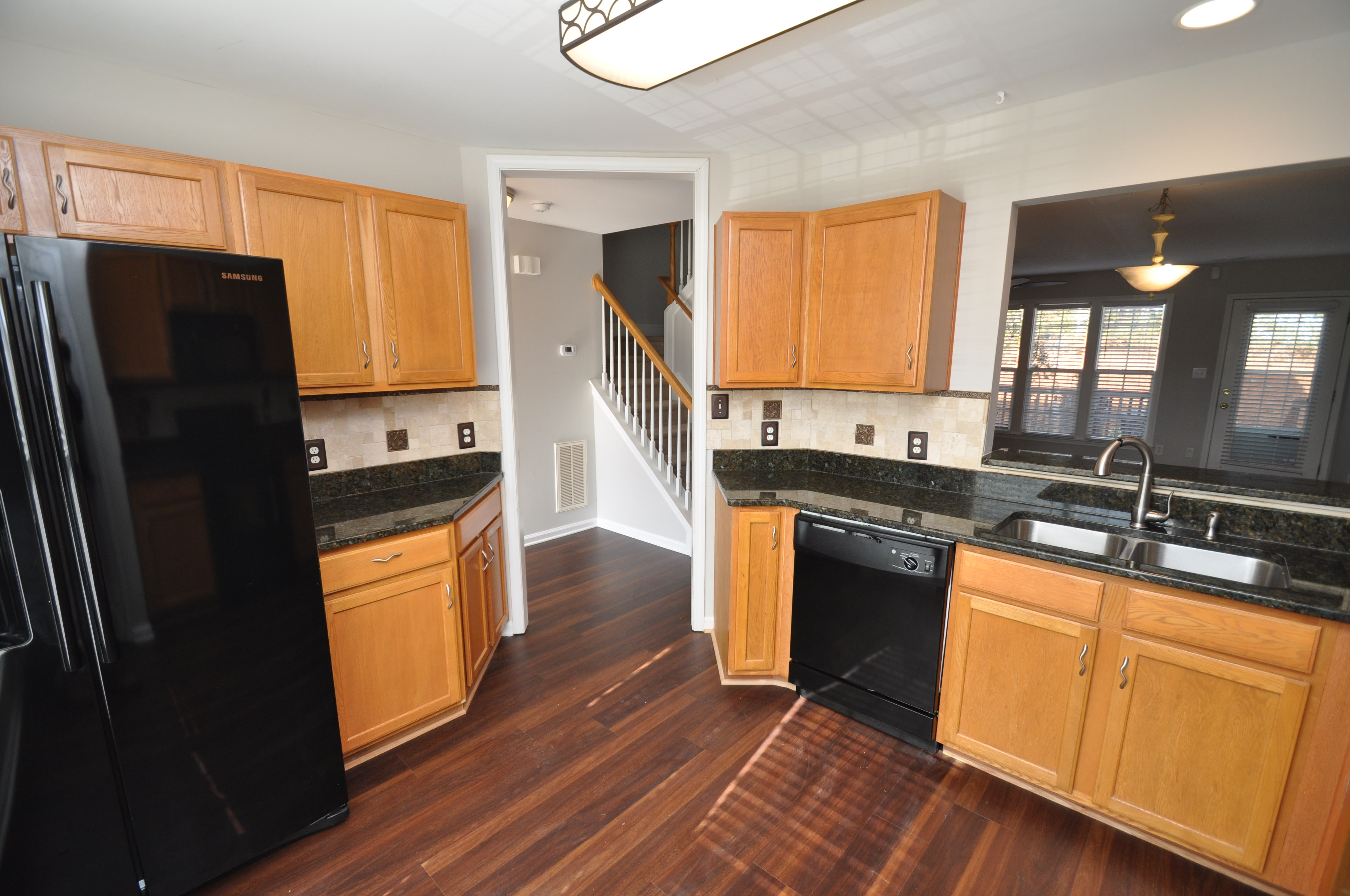 402 Knightsborough Way – photo 5