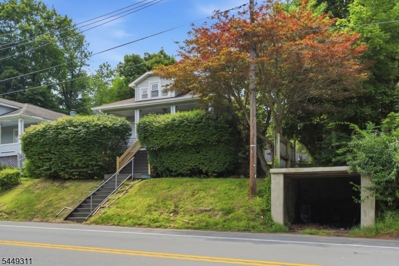 185 Main St – photo 3
