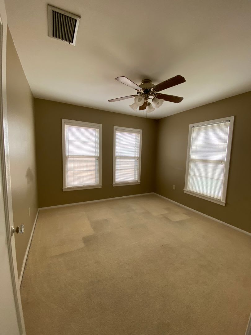 Large Family Home – photo 4