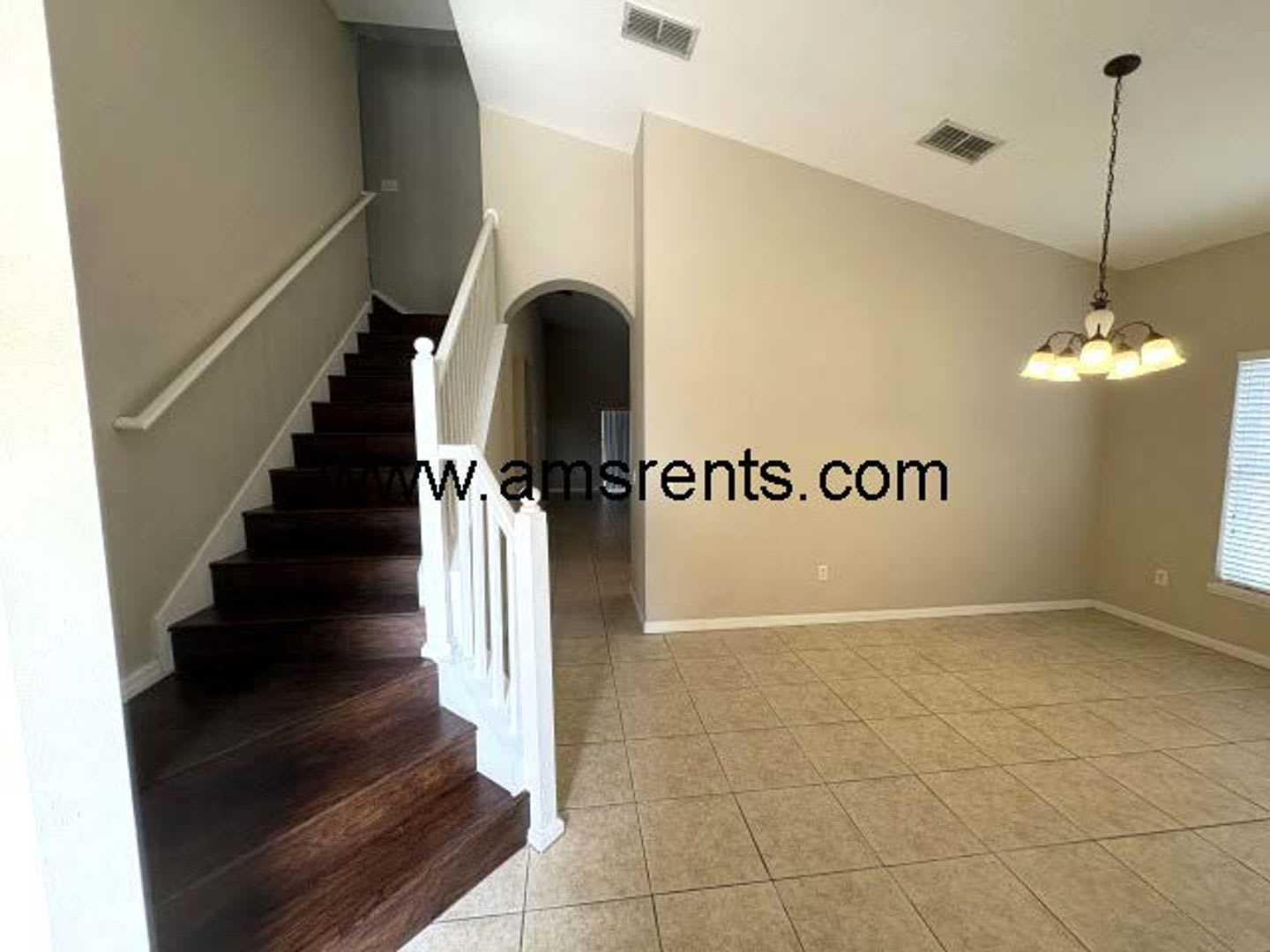 Spacious 4 bedroom 2.5 bath in St Cloud – photo 4