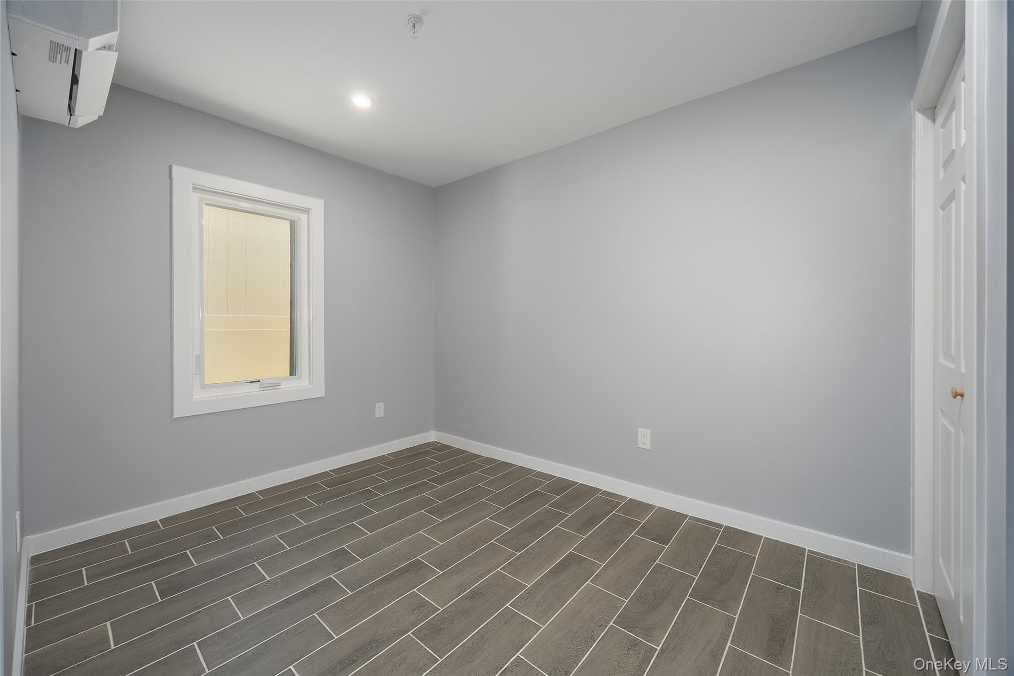 126 Innis Avenue – photo 5