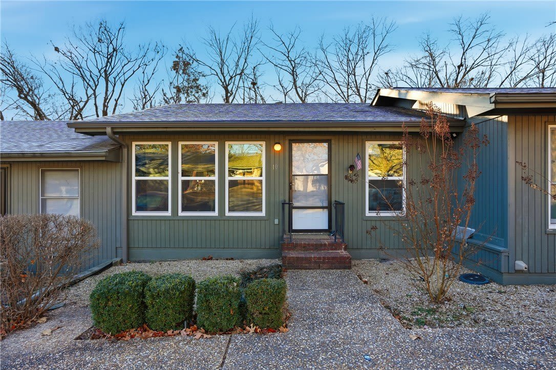 10 Dogwood Drive – photo 1