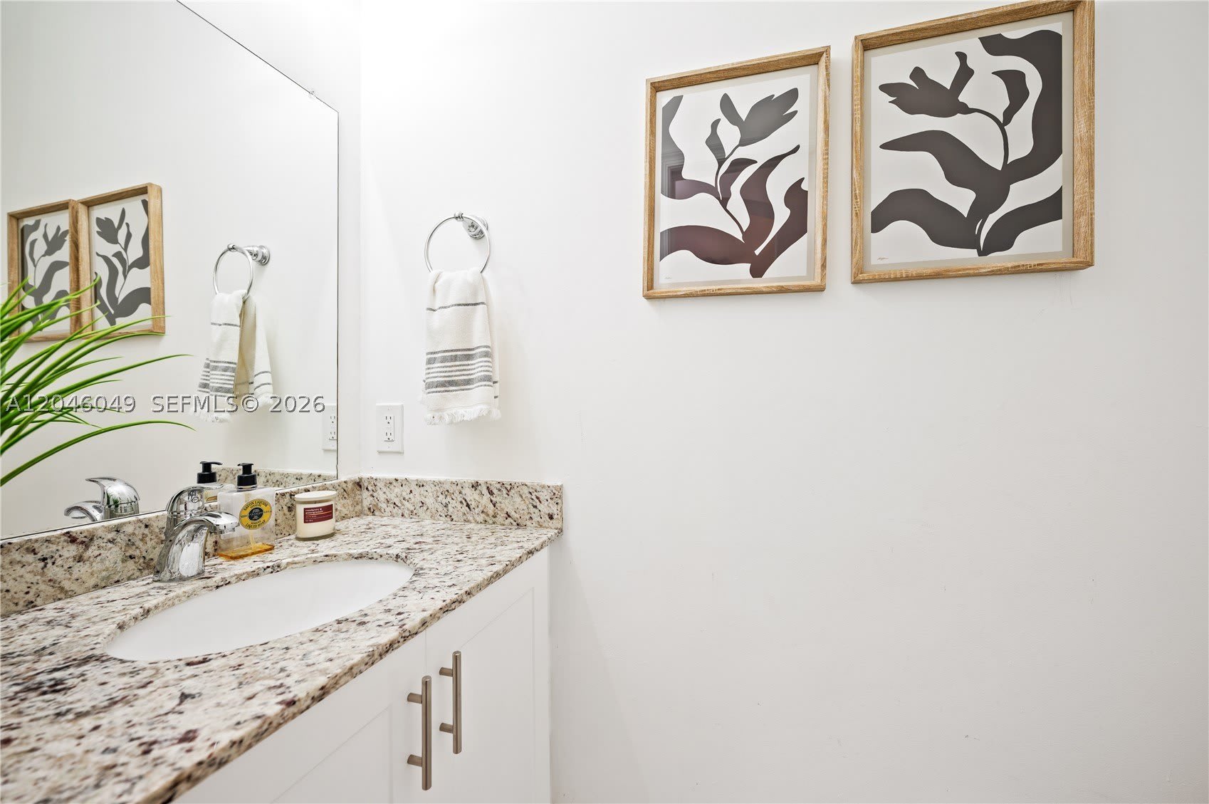 445 Conservation Dr – photo 5