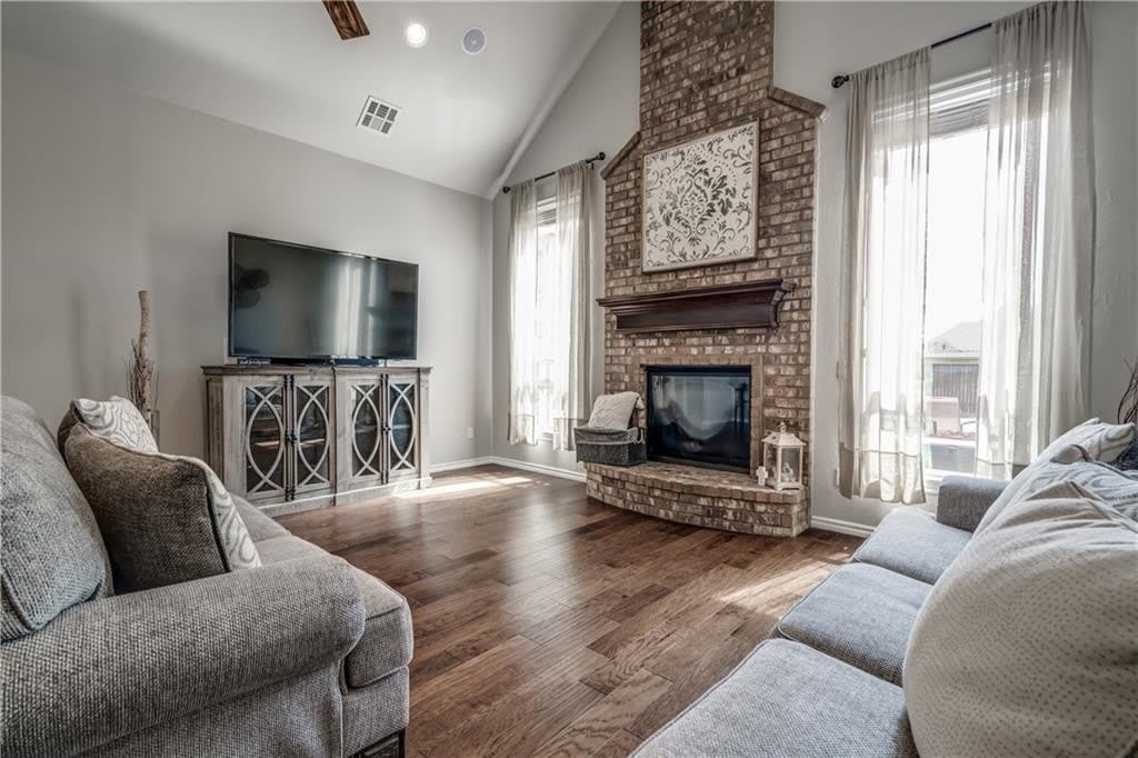 1800 NW 194th Circle – photo 4