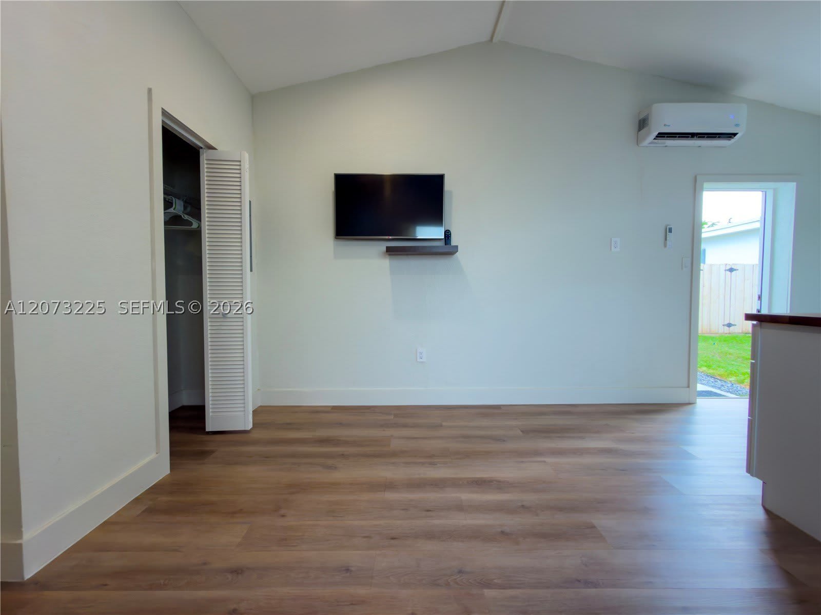8940 SW 198th Terrace – photo 5