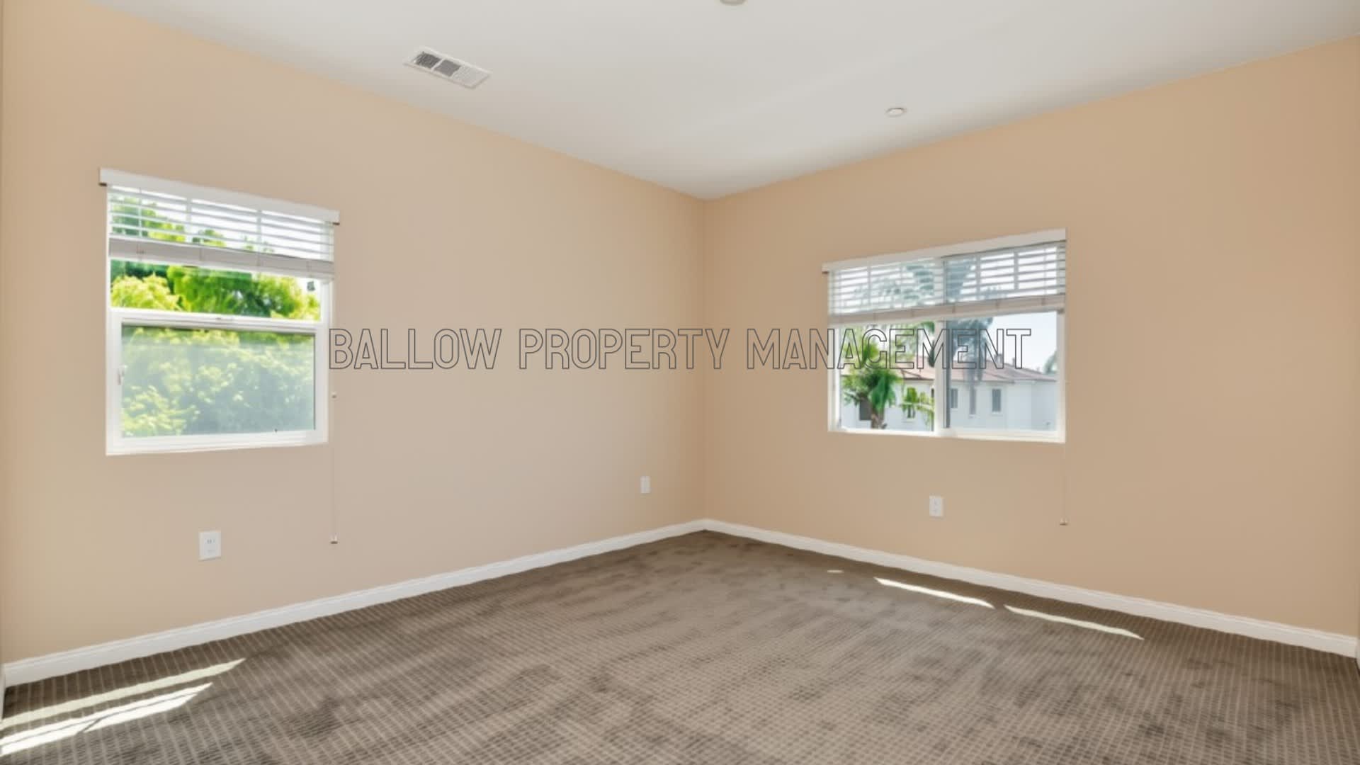 Coming Soon – Spacious 3-Bedroom Townhome with 2-Car Garage in Imperial Beach – photo 4