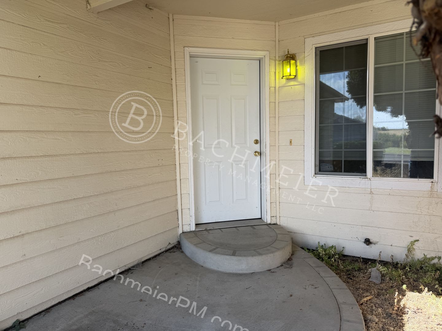 Spacious 2-Bedroom, 2-Bath Duplex with Garage, Office & Beautiful Views – photo 2