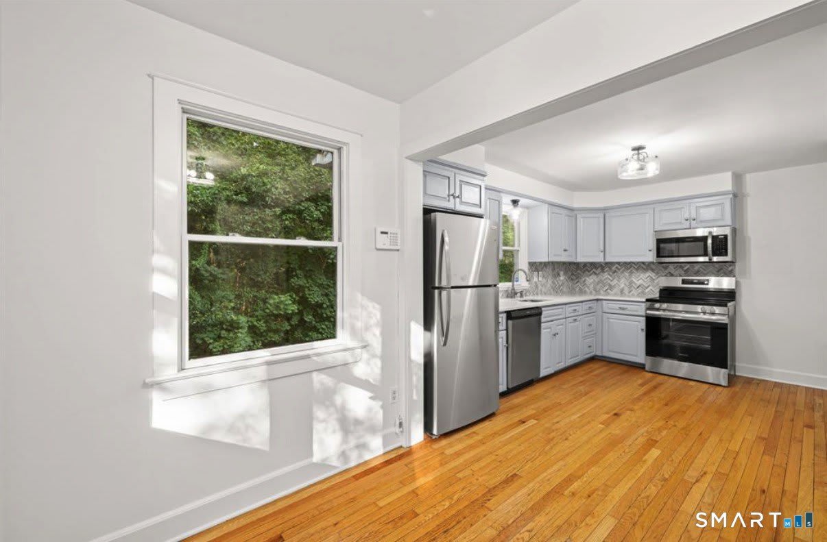 412 Main Street – photo 4
