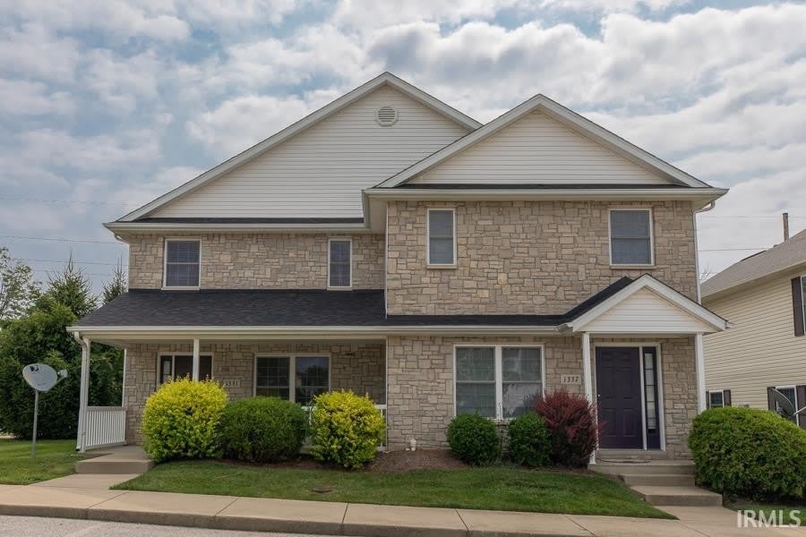 1331 S Stella Drive – photo 2