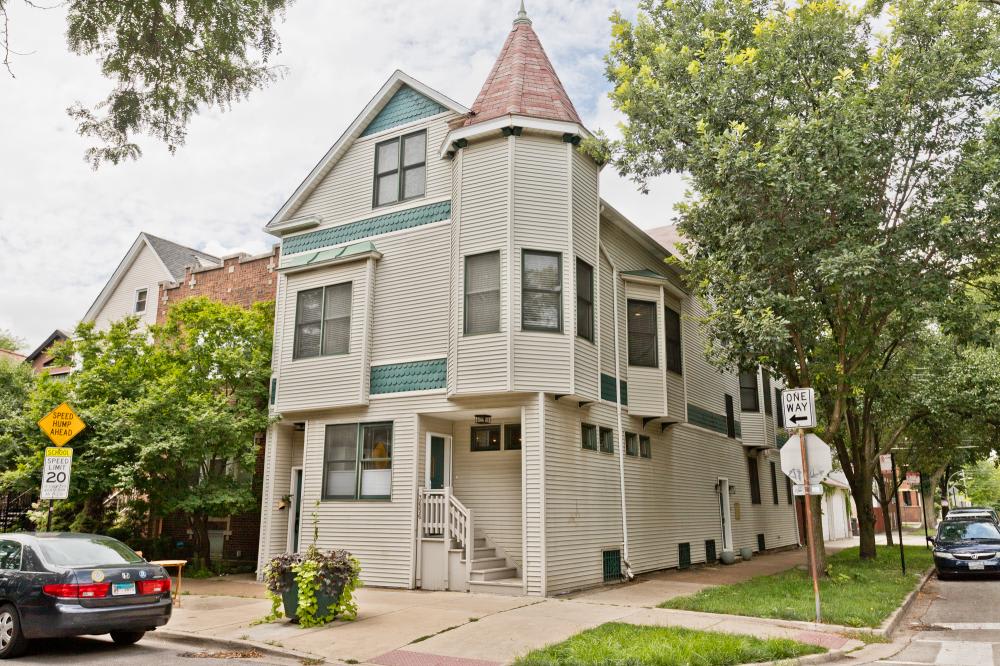 3656 North Paulina Street – photo 4