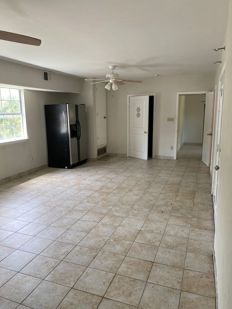 UT PRE-LEASE: 6 Bedroom Home w/ 2 Living Areas, Short Bike/Walk to UT – photo 5