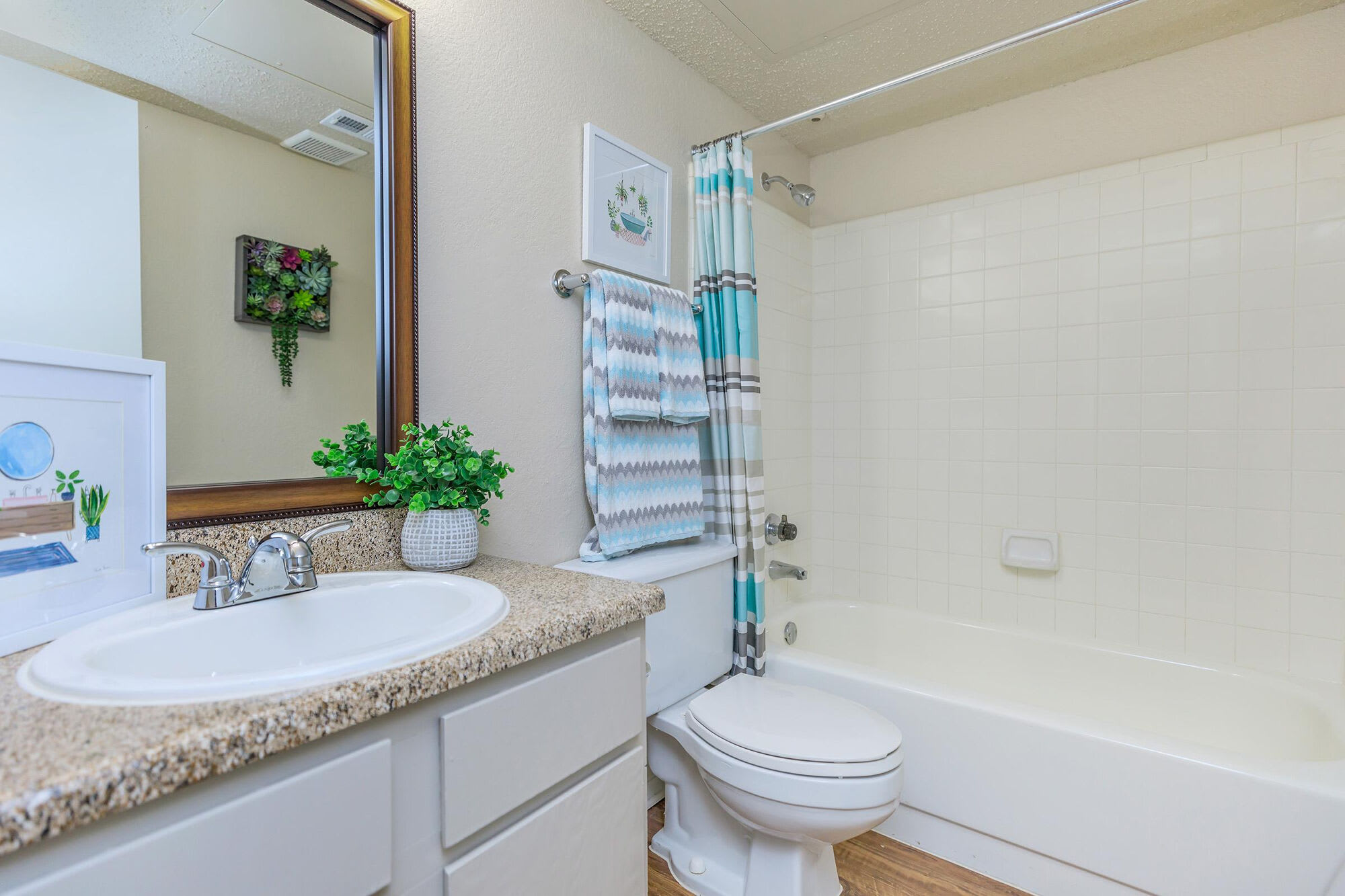 Park Row Apartments – photo 5