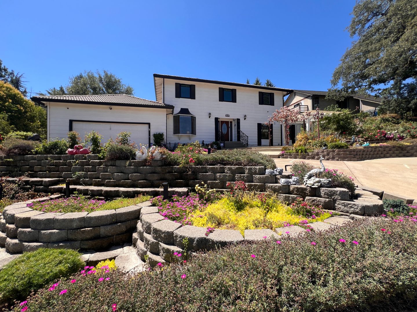 Spacious El Dorado Hills 4bd/3ba Home with Large Backyard – photo 4