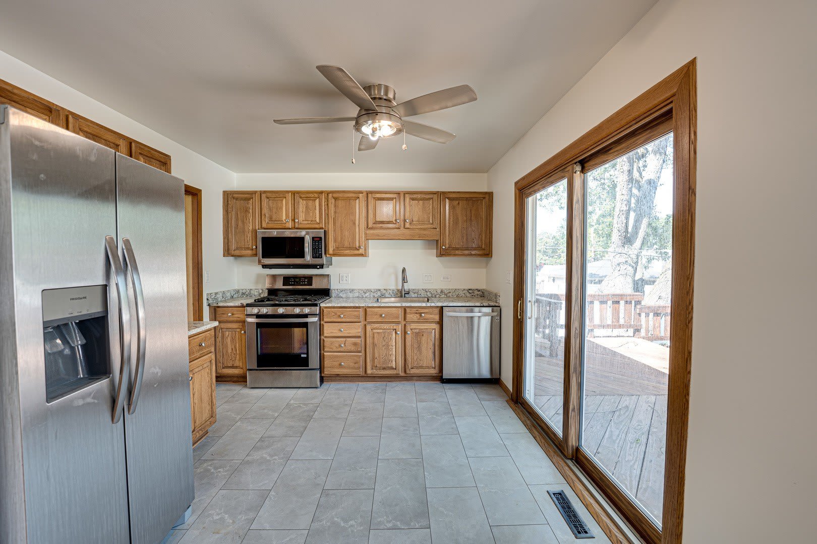 1015 Wilson Avenue – photo 5