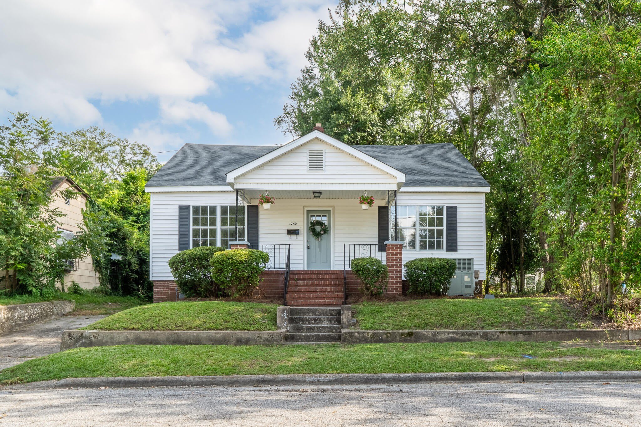 1740 Verdery Street – photo 1