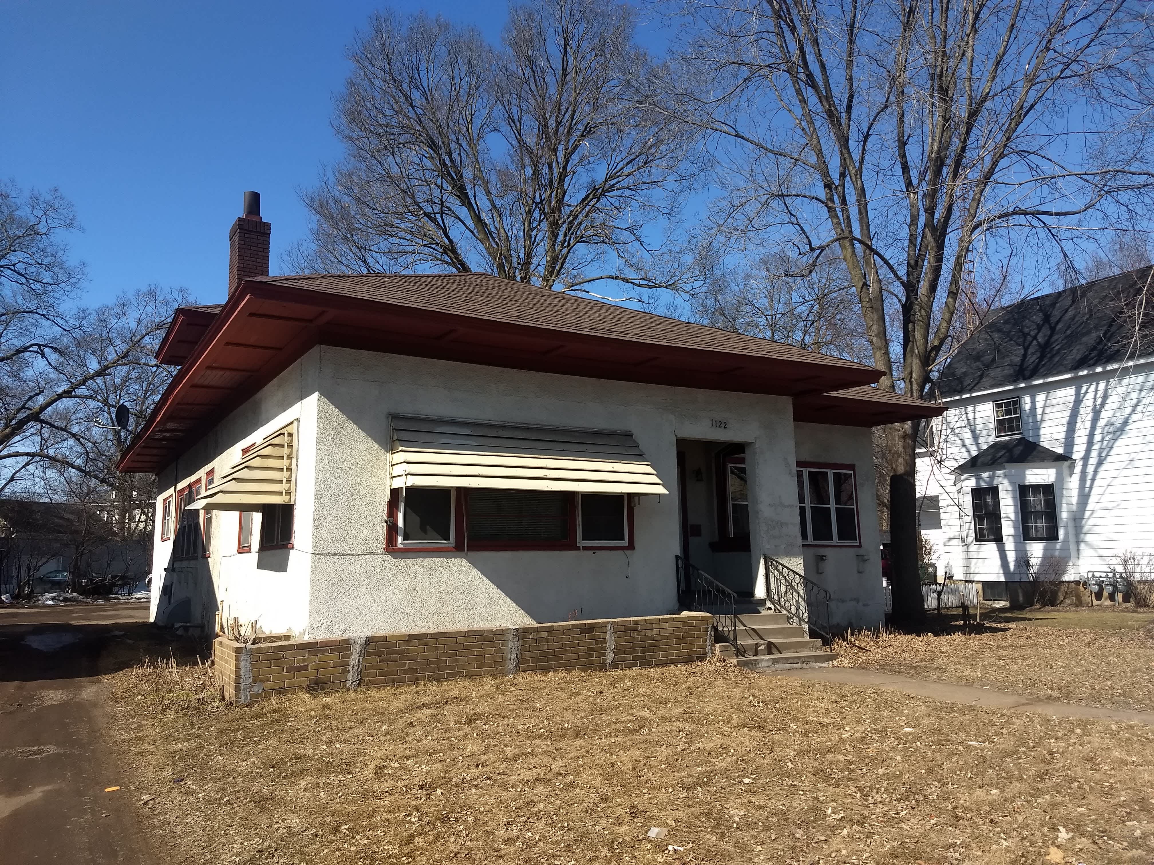 1122 State St – photo 1