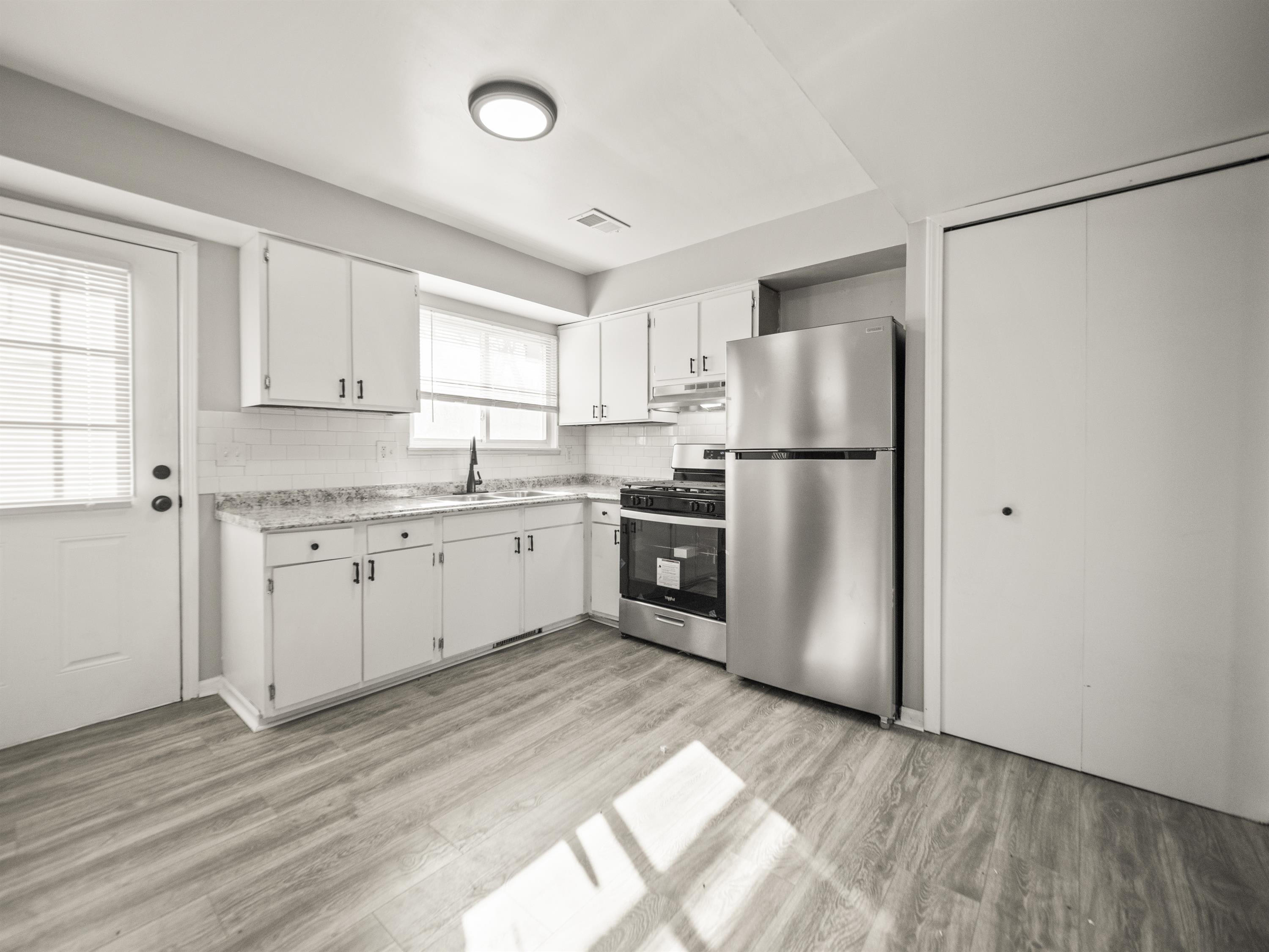 33056 Truman Rd – photo 1