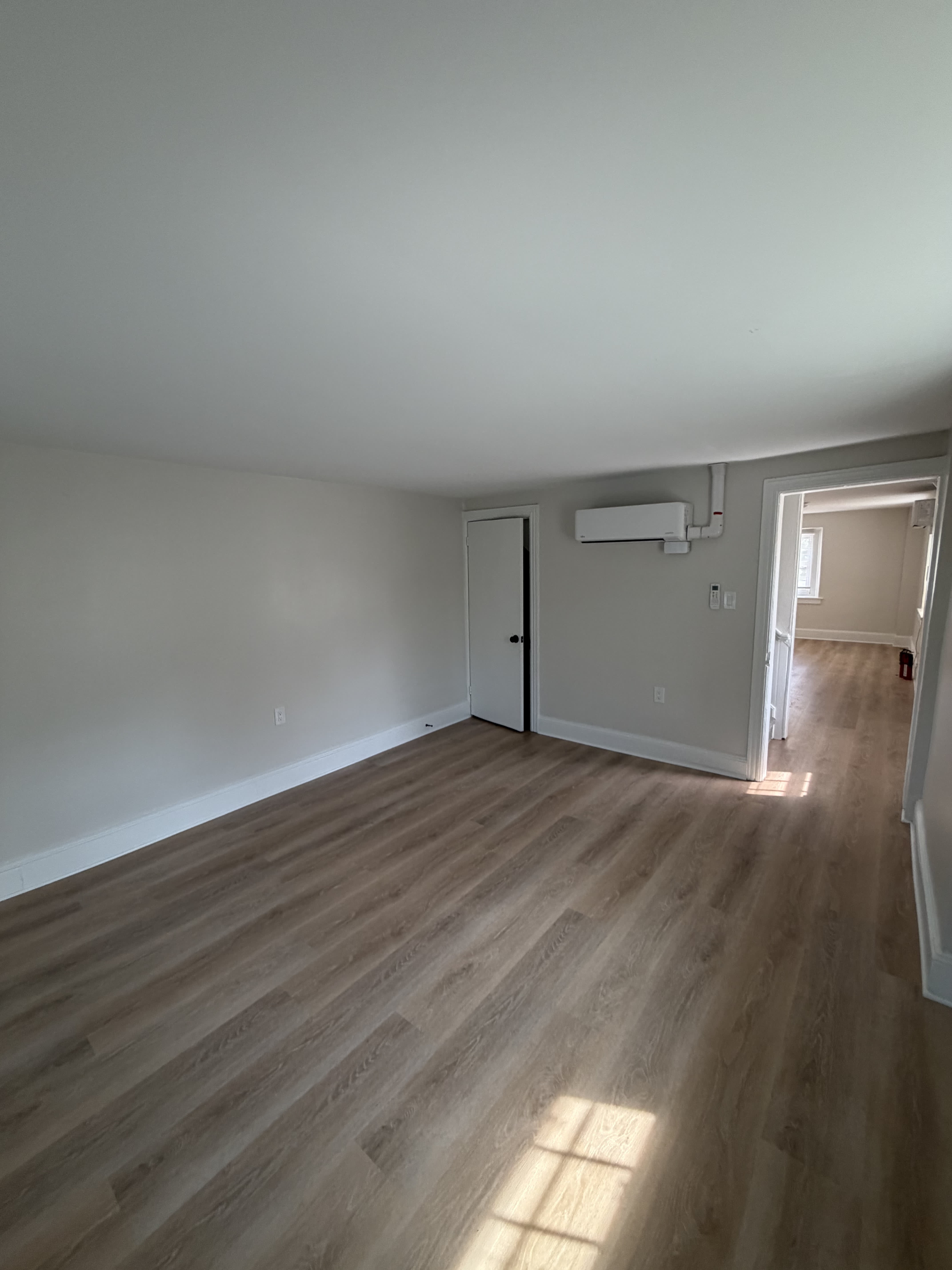 18 Barclay St – photo 5